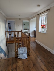 Paint colours for staircase spindles/ bannister