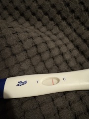 11DPO - is this a squinter?😬
