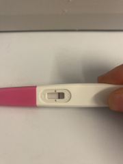 11DPO - is this a squinter?😬