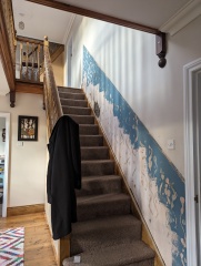 Paint colours for staircase spindles/ bannister