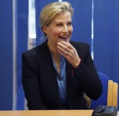 Royal Style: Tea and Tiaras - no stylish woman left behind!