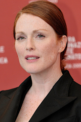 Straight women, were/are you aware that Jodie Foster is gay?