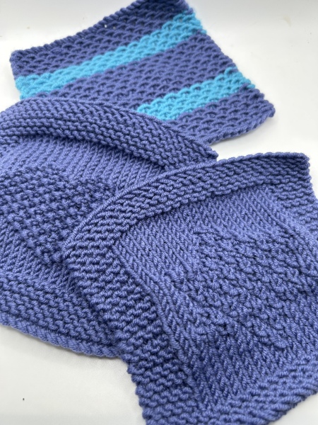 Woolly Hugs. Sad news we are afraid. Making a Blanket for lovely Mowly77's family