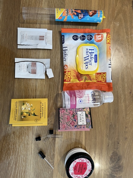 Feel the temptation to indulge in beauty treats? Is your collection overflowing with treasures? Come unite with fellow beauty enthusiasts in this lovely group!