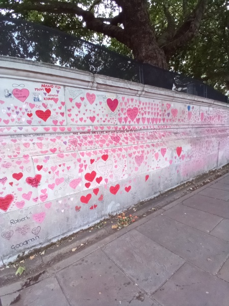 BREATHTAKING - itv 9pm -mon 19 - wed 21 - TV PACE NO SPOILERS