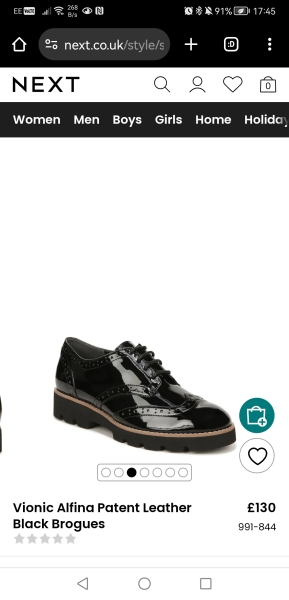 Shoes with wide-legged ankle grazer trousers?