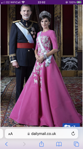 Royal Style: Tea and Tiaras - no stylish woman left behind!