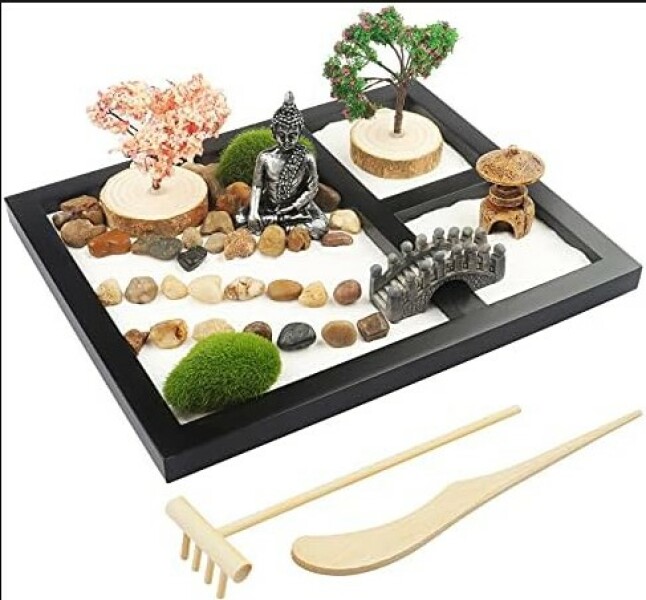 Has anyone got a zen japanese garden set?