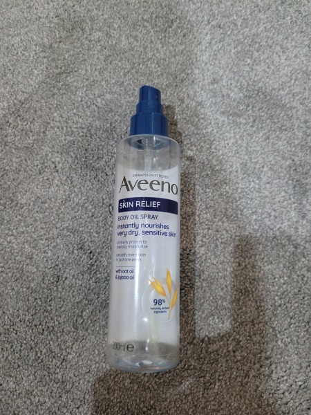 Feel the temptation to indulge in beauty treats? Is your collection overflowing with treasures? Come unite with fellow beauty enthusiasts in this lovely group!