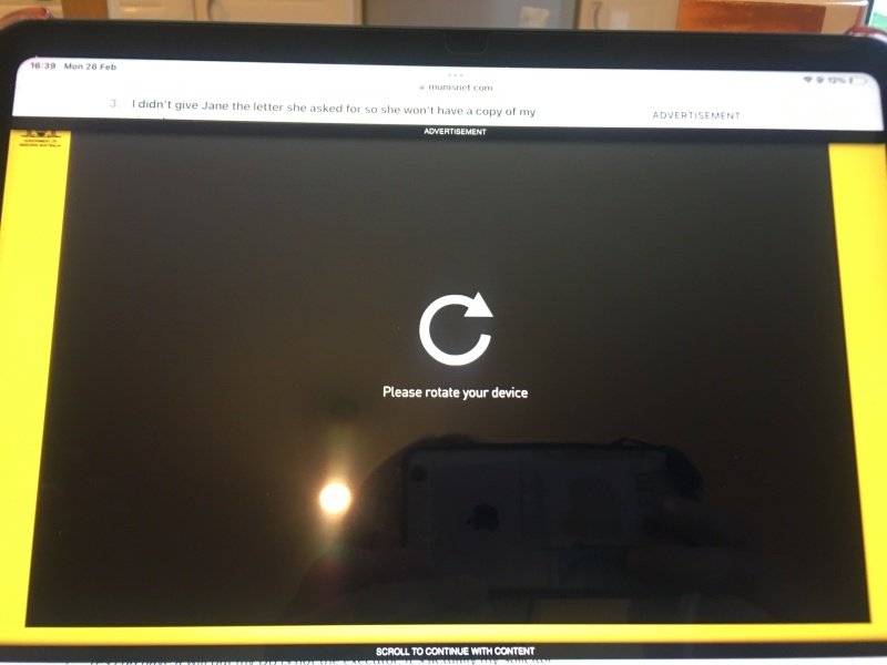 Anyone else getting a black and yellow advert blocking their screen?