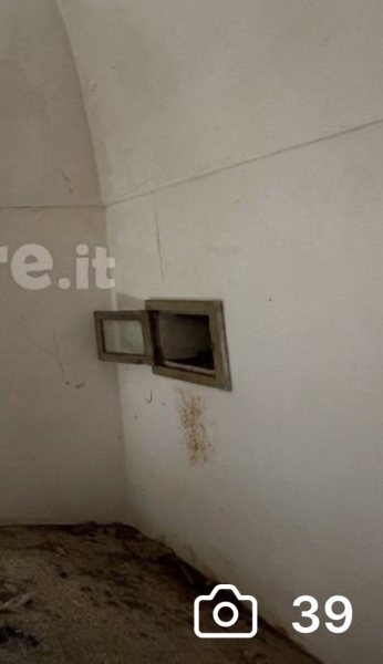 What do you think this random hole in a wall in an old farmhouse is (pic inc)