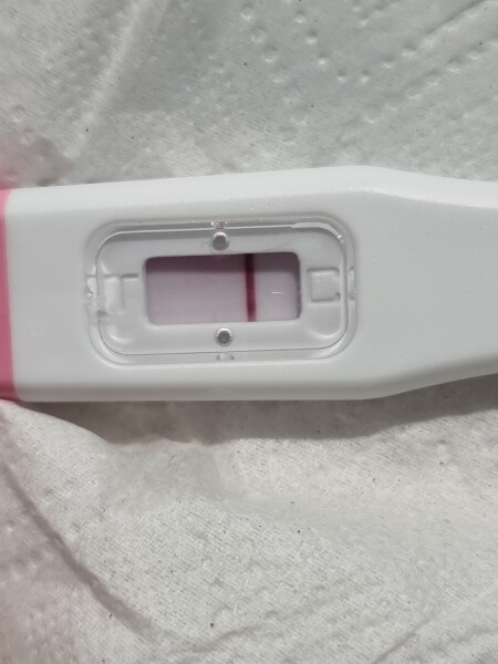 help reading pregnancy test!!