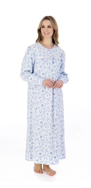 Does anyone wear proper old school nightdresses?
