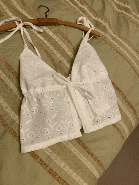 Stitch and bitch #7. Hanging by a thread