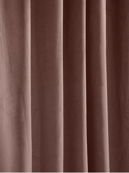 Which colour curtains?