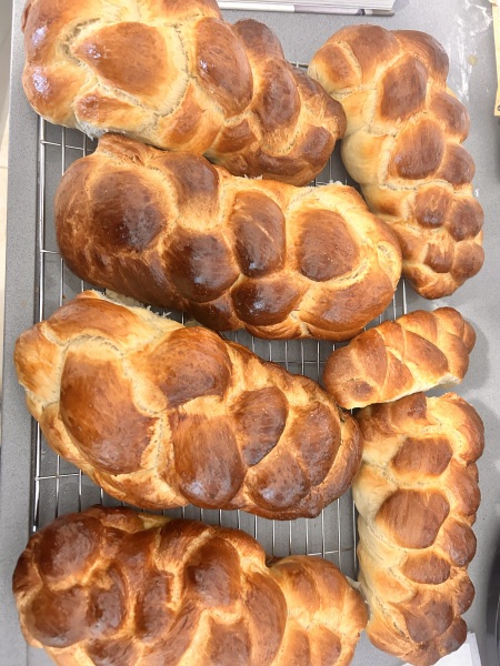 I'm an Orthodox Jewish Woman, ask me anything.