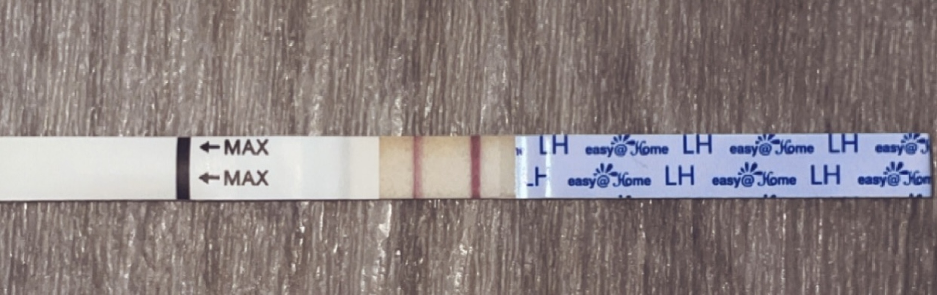 Is this a positive OPK? More eyes needed, please!