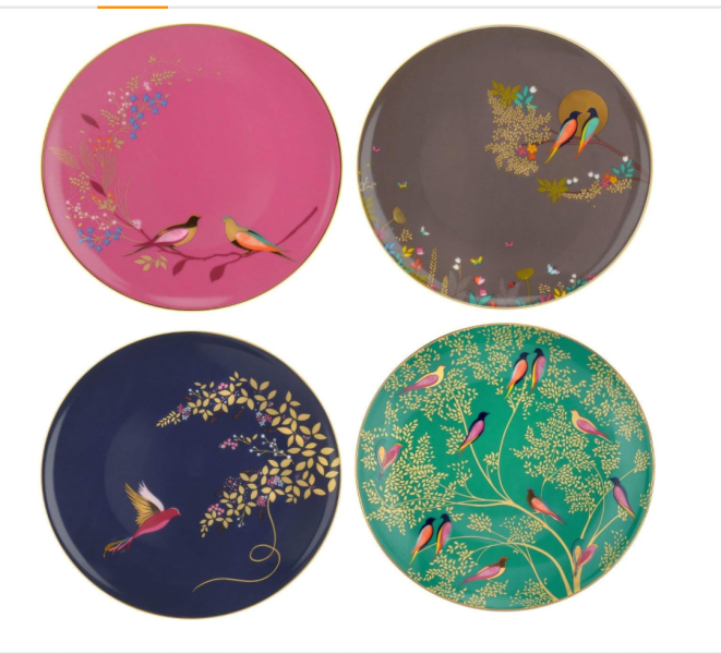 The Only True Dinner Plates Are White