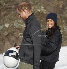Meghan, Duchess of Sussex spotted out and about, part 3