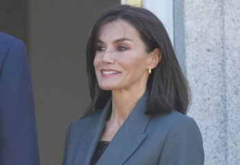 Royal Style: Tea and Tiaras - no stylish woman left behind!