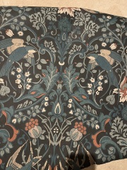 What colour to complement this wallpaper?