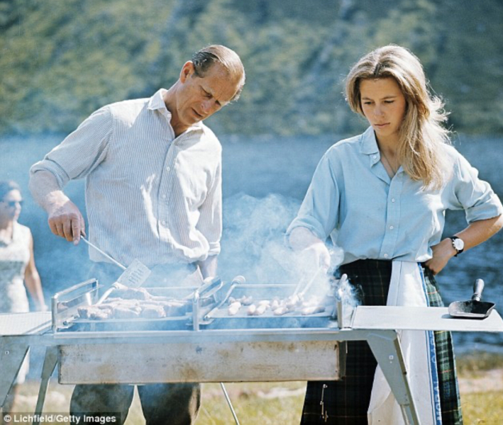 Royal Style: Tea and Tiaras - no stylish woman left behind!