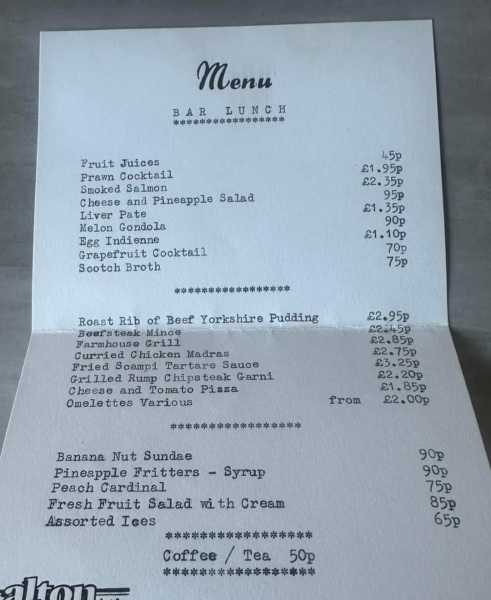 Old seventies menu,when melons were gondolas