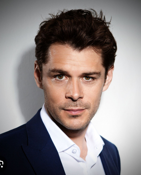 Who your celebrity crush????