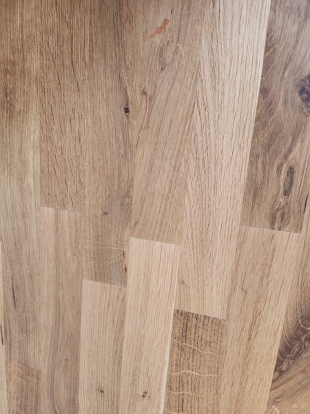 Kitchen worktops made of scaffolding boards