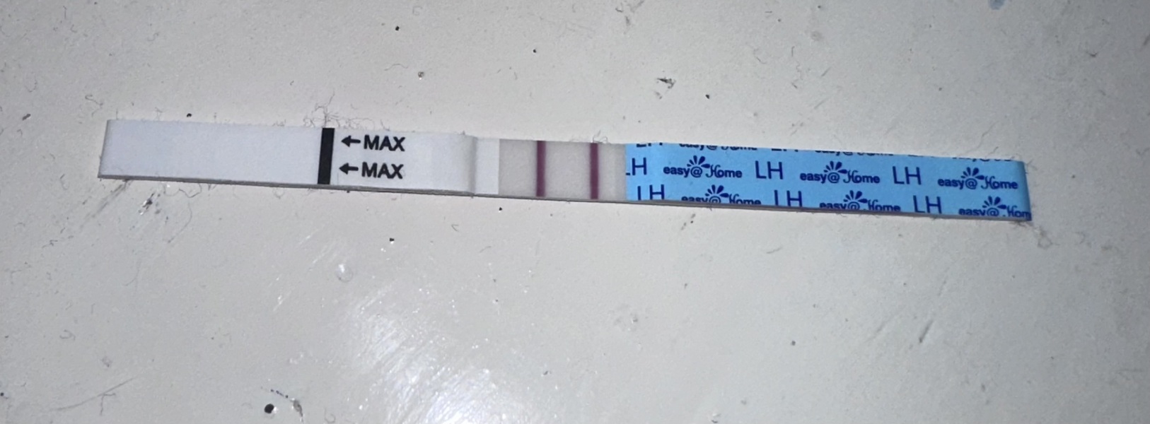 Is this positive ovulation test? Pic included