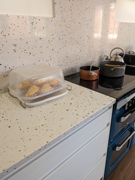 If you have a white kitchen, can you tell me what counter surface you have