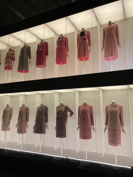 Royal Style: Tea and Tiaras - no stylish woman left behind!