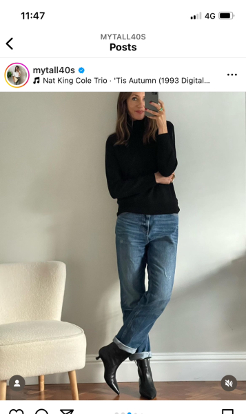 Loose and baggy clothes style? What's it called?