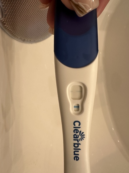 2 dark blue lines on clear blue but after 10 mins