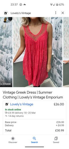 What is this style of top called?