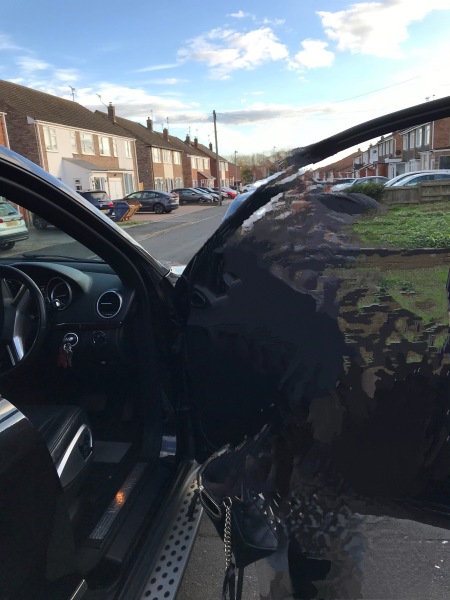 I live in a road with a school