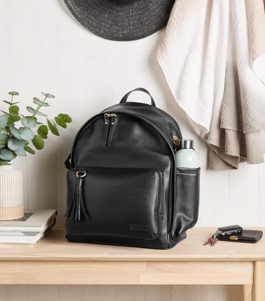 Day bag with young children
