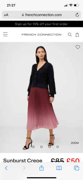 What can I wear with this skirt?