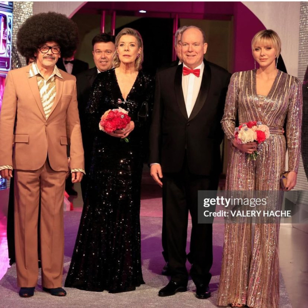 Royal Style: with hope, our threads continue