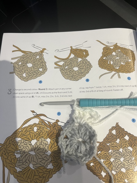 New to crochet  - help