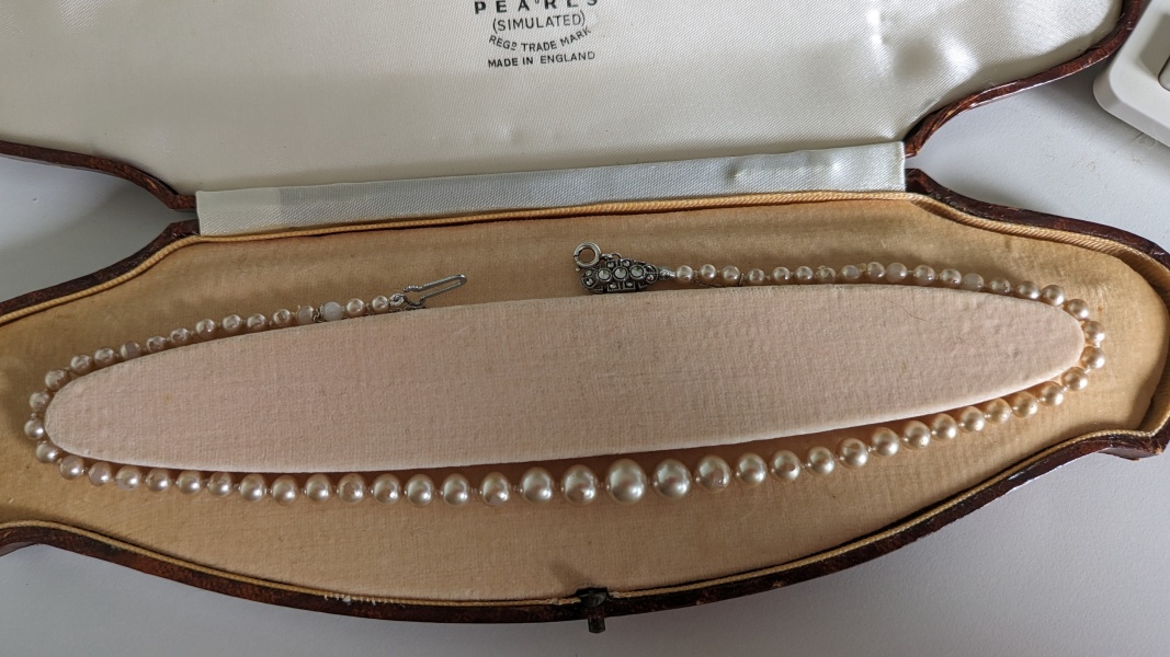 Inherited pearl necklace ruined by repairers