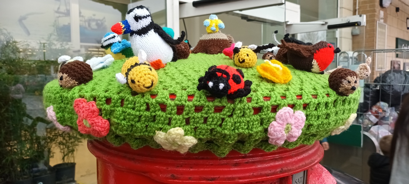 What's worse than postbox toppers? Seasonal postbox toppers when it isn't that season