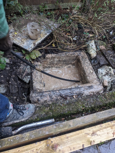 Drain has stagnant water in. Any ideas?