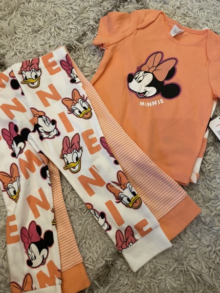 Are these girls pjs or tops and bottoms? Pic included