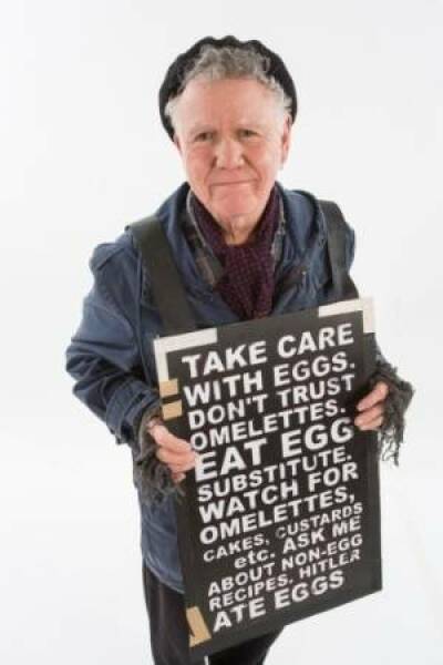 Eggs in porridge