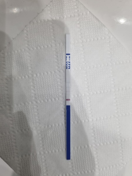9dpo - can you see a second line?