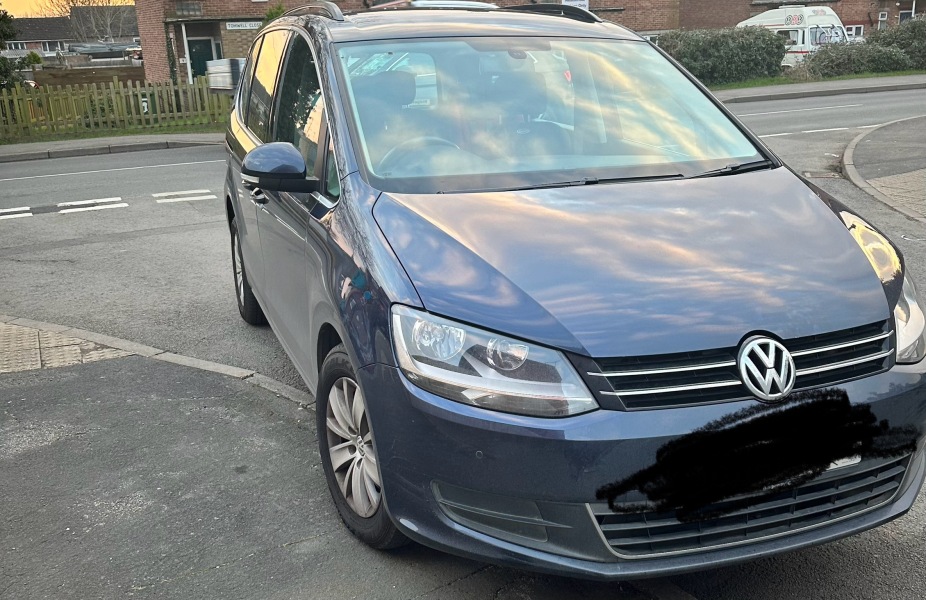 I live in a road with a school