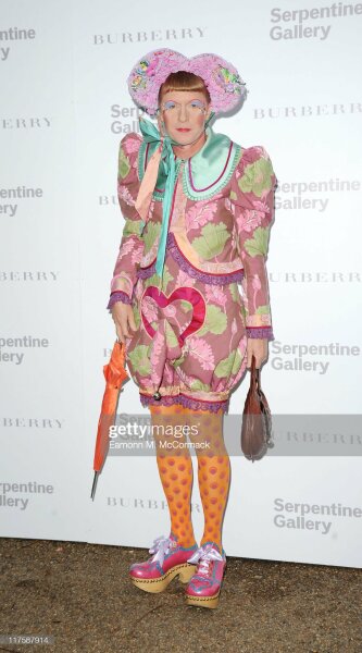 Grayson Perry and Kirsty Young speaking sense