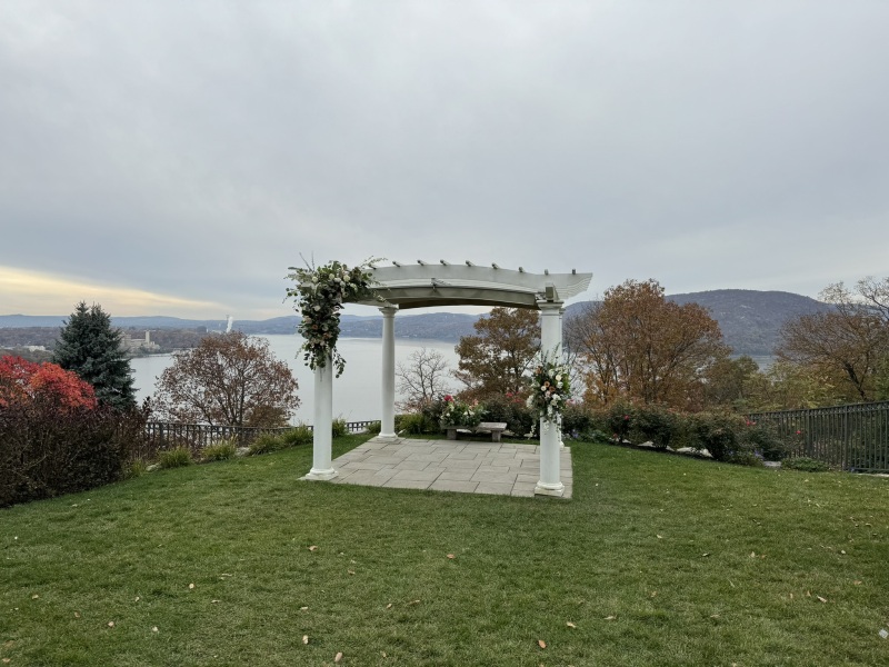 Come and tell me your dull and unexciting news 29: Calmly through the day