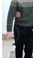 Kate's photo appears "manipulated"?